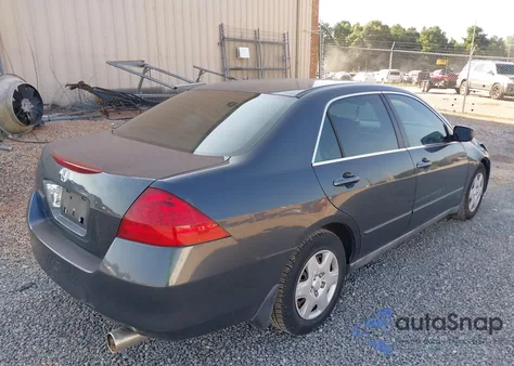 2006 Honda Accord 2.4 Lx from USA, damaged, VIN 1HGCM56476A003927